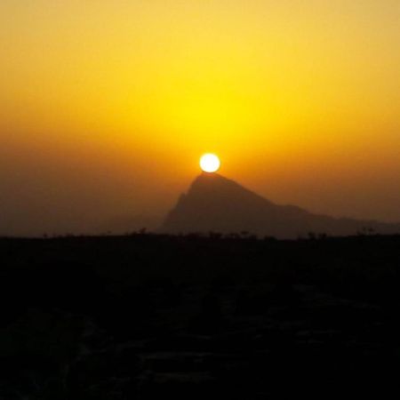 ホテル Abu Omair Jabal Shams House Al Ḩamrāʼ 部屋 写真